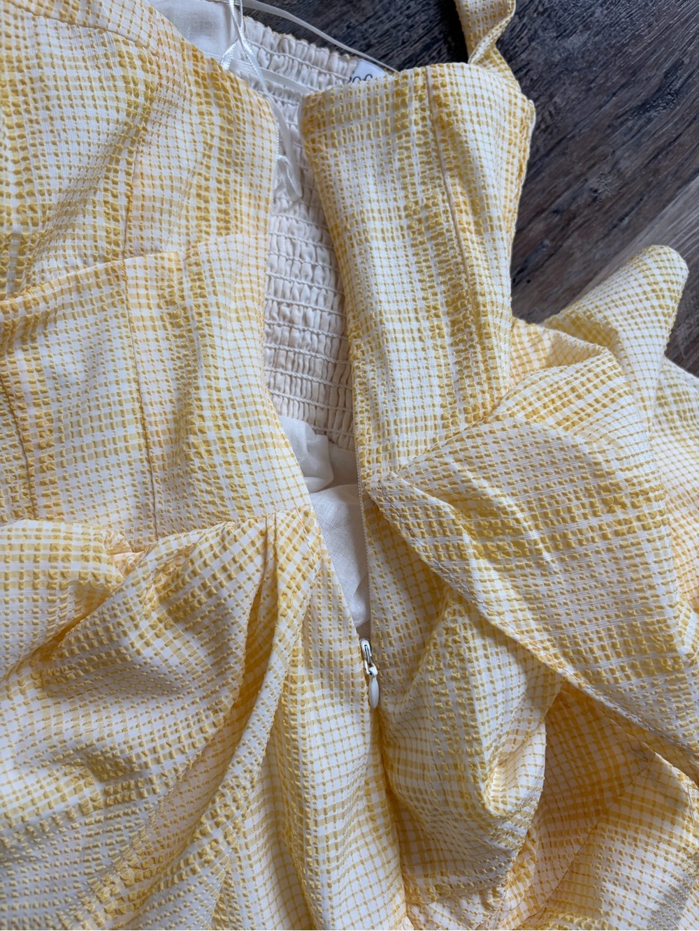 Sofie The Label Dalia Maxi Dress Yellow
Size Small - Picture 8 of 8
